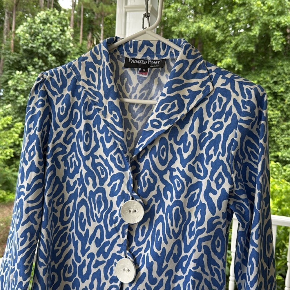 Painted Pony Blue and White Patterned Jacket